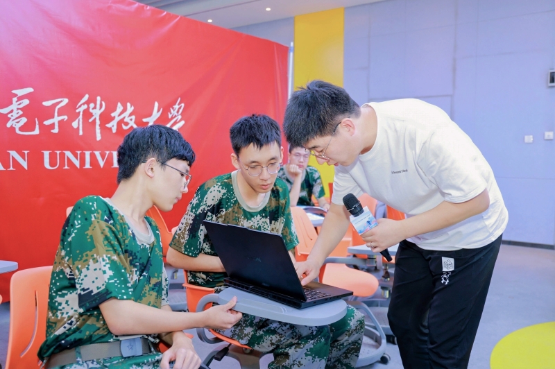 https://edu.e-chinaedu.cn/www/wwwroot/e-chinaedu.cn/edu-master/uploadfile/1/2025/0916/5895a1114872.png